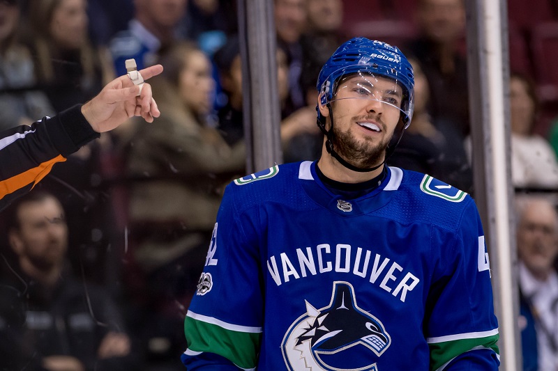 Alexandr Burmistrov končí v NHL.