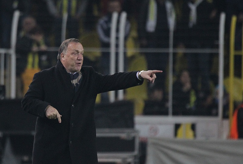 Trenér Dick Advocaat.