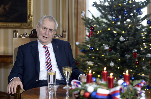 Prezident Miloš Zeman při vánočním projevu.