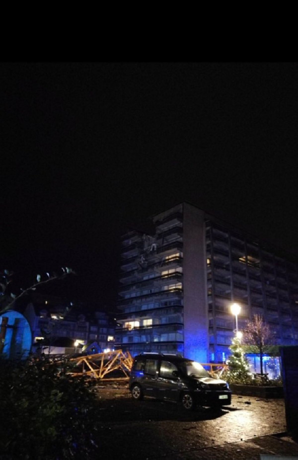 Z místa nehody v Nieuportu, Belgie. Z místa nehody v Nieuportu, Belgie.