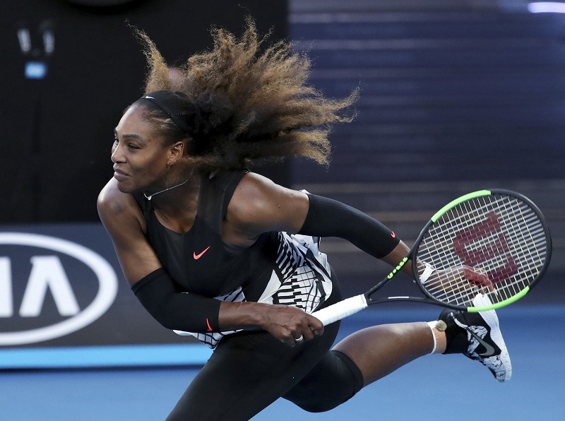 Serena Williamsová se vrátila po porodu na kurty.