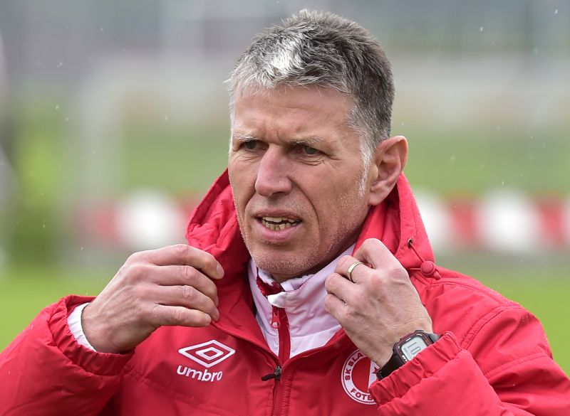 Dnes již bývalý trenér pražské Slavie Jaroslav Šilhavý. Dnes již bývalý trenér pražské Slavie Jaroslav Šilhavý.