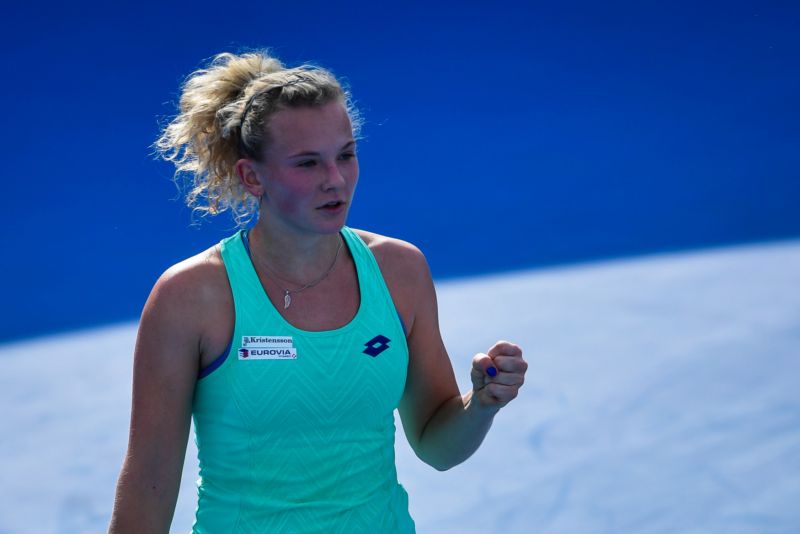 Kateřina Siniaková odehrála proti Šarapovové skvělý zápas.