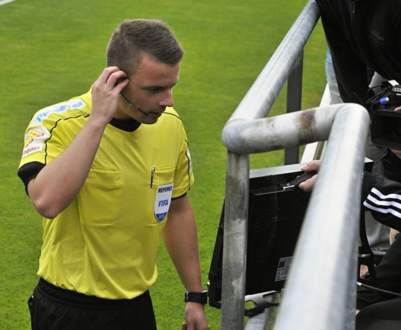 Tradiční zimní Tipsport liga otestuje videorozhodčího.
