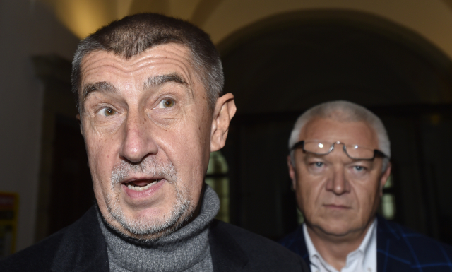 Premiér Andrej Babiš a předseda poslaneckého klubu ANO Jaroslav Faltýnek.