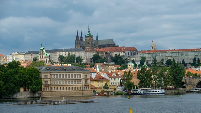 pražský hrad. pražský hrad.