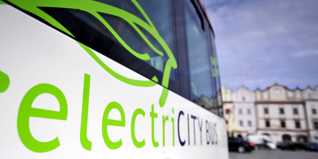 Elektrický autobus, Pardubice. Elektrický autobus, Pardubice.