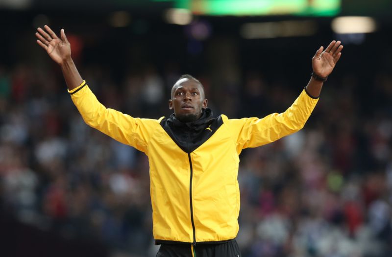 Bývalý špičkový sprinter Usain Bolt loni ukončil kariéru. Bude pokračovat jako fotbalista? Bývalý špičkový sprinter Usain Bolt loni ukončil kariéru. Bude pokračovat jako fotbalista?