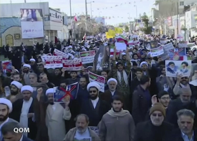 Snímek z demonstrace v íránském městě Qom. Snímek z demonstrace v íránském městě Qom.