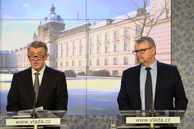 Premiér Andrej Babiš a ministr dopravy Dan Ťok. Premiér Andrej Babiš a ministr dopravy Dan Ťok.