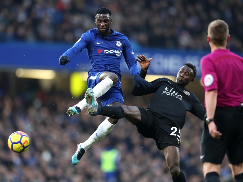 Fotbalisté Chelsea ve 23. kole anglické ligy pouze remizovali 0:0 s Leicesterem. Fotbalisté Chelsea ve 23. kole anglické ligy pouze remizovali 0:0 s Leicesterem.