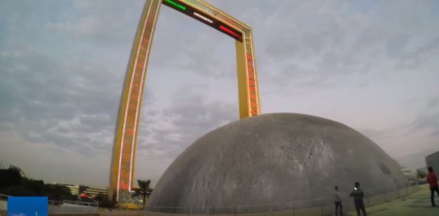 Dubaj má unikátní vyhlídku na město. Dubaj má unikátní vyhlídku na město.