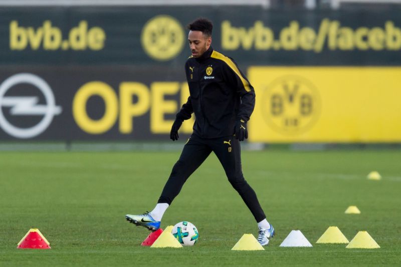 Fotbalista Dortmundu Pierre-Emerick Aubameyang na jednom z tréninků.