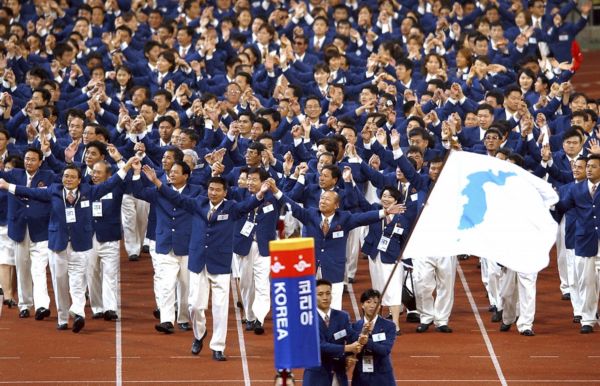 Korejská výprava na olympiádě v roce 2002.