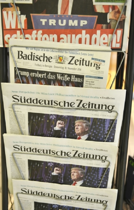 Donald Trump na titulních stranách novin. 