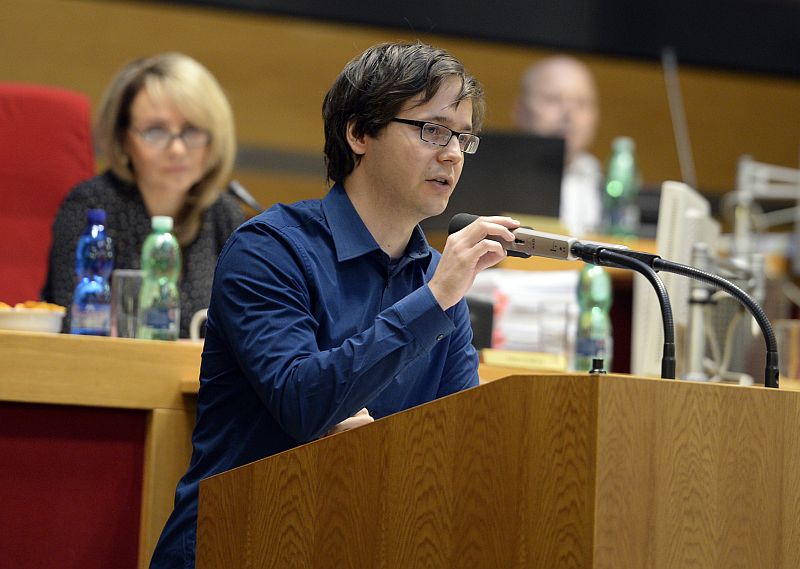 Předseda pražských Pirátů Adam Zábranský. Předseda pražských Pirátů Adam Zábranský.
