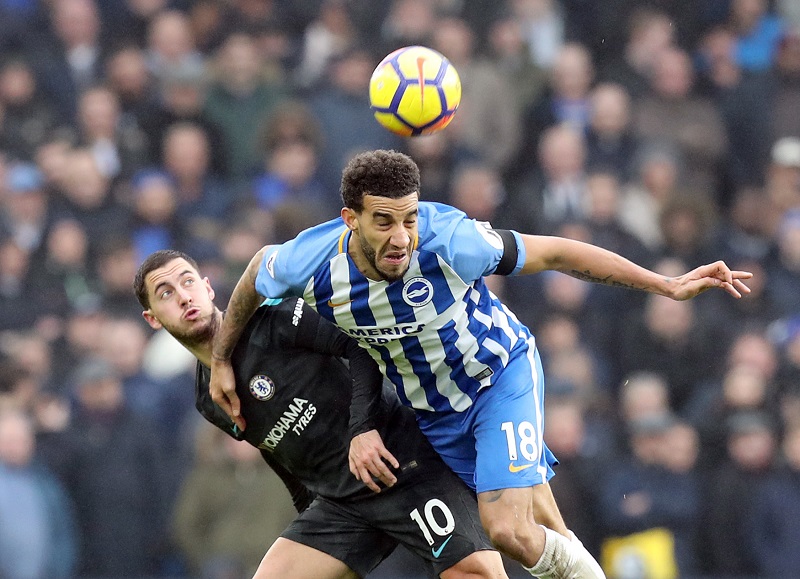Fotbalista Eden Hazard se v utkání proti Brightonu trefil mezi tyče hned dvakrát. Fotbalista Eden Hazard se v utkání proti Brightonu trefil mezi tyče hned dvakrát.