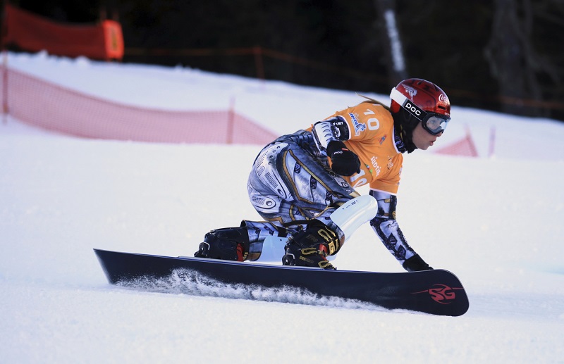 Česká snowboardistka Ester Ledecká (ilustrační foto). Česká snowboardistka Ester Ledecká (ilustrační foto).