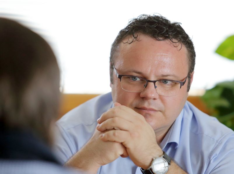 René Zavoral. René Zavoral.