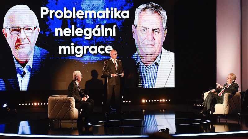 Jiří Drahoš a Miloš Zeman během prezidentské debaty na Primě.