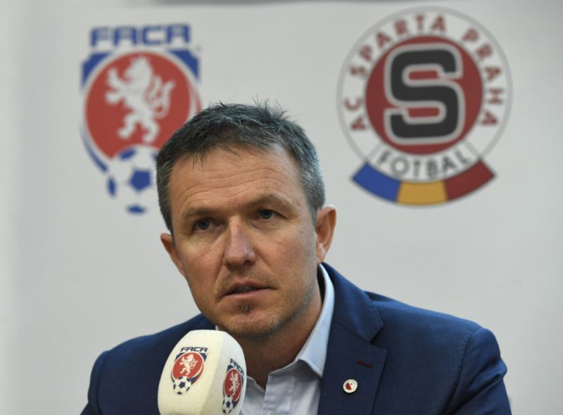 Šéftrenér české fotbalové mládeže Jiří Plíšek. 