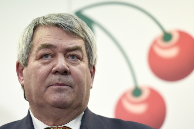 Předseda KSČM Vojtěch Filip. Předseda KSČM Vojtěch Filip.