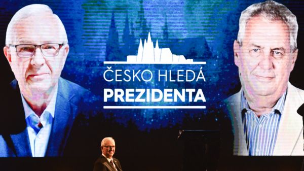 Z volební diskuze kandidátů.