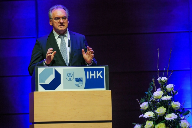Premiér Saska-Anhaltska Reiner Haseloff.