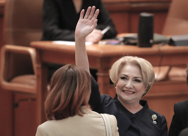 Premiérka V. Dancilaová.