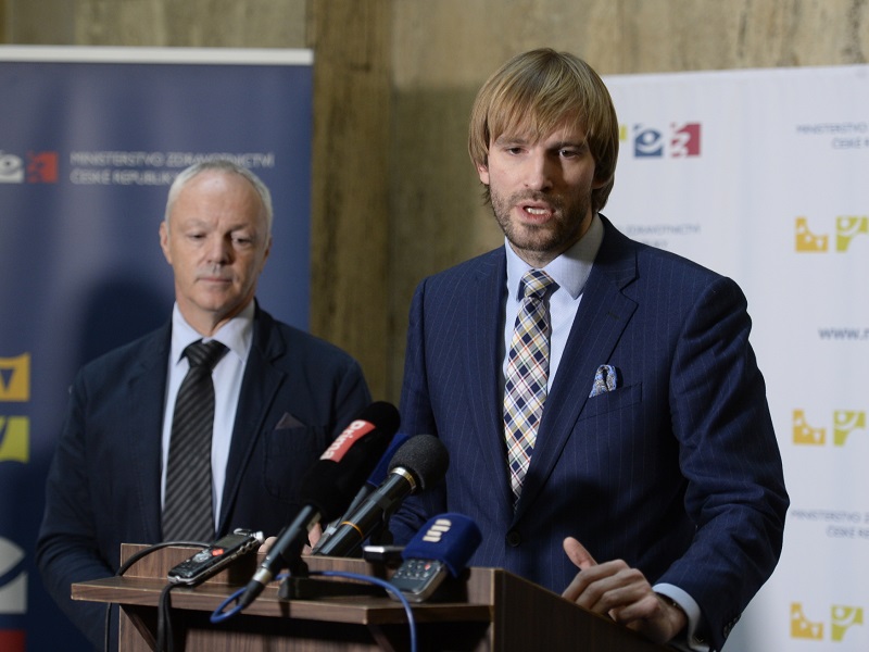 Ministr zdravotnictví v demisi Adam Vojtěch (ANO).