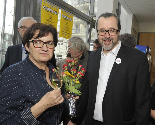 Známý brněnský kadeřník Jan Špilar, na snímku s manželkou prezidentského kandidáta Jiřího Drahoše.