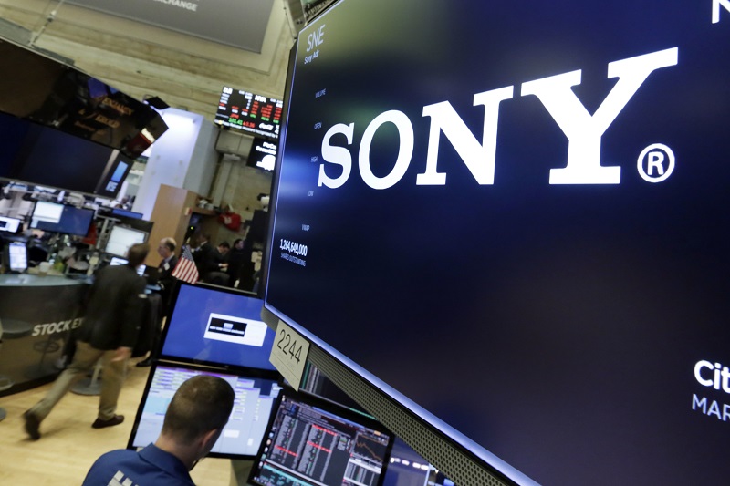 Japonský výrobce elektroniky Sony zvýšil ve třetím fiskálním čtvrtletí provozní zisk téměř čtyřnásobně.