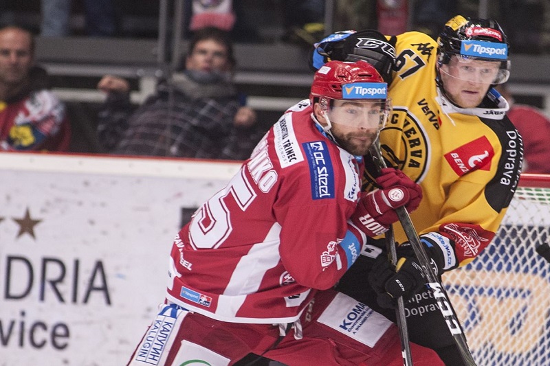 Hokejisté Třince zdolali Litvínov 4:3.