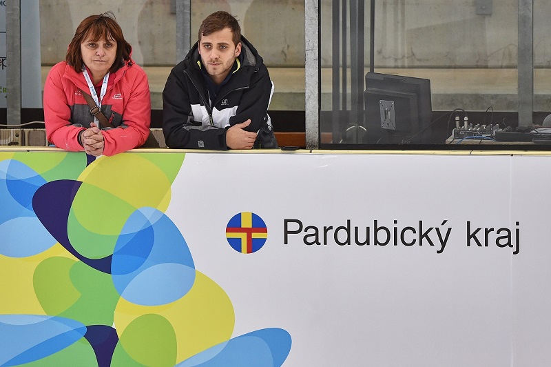 Iveta a Petr Bidařovi na Olympiádě dětí a mládeže v Pardubickém kraji. Iveta a Petr Bidařovi na Olympiádě dětí a mládeže v Pardubickém kraji.