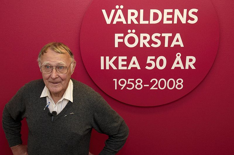 Zakladatel firmy IKEA Ingvar Kamprad zemřel ve věku 91 let. 