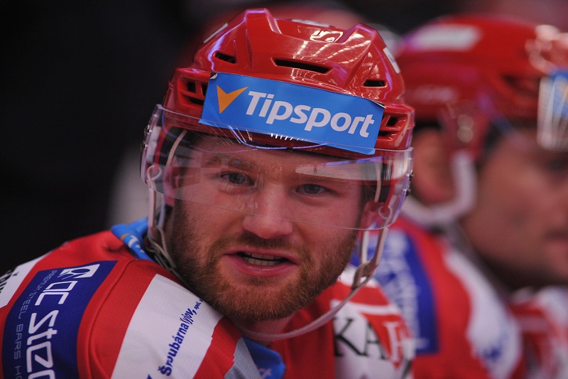 David Musil vstřelil první branku po svém návratu z NHL.