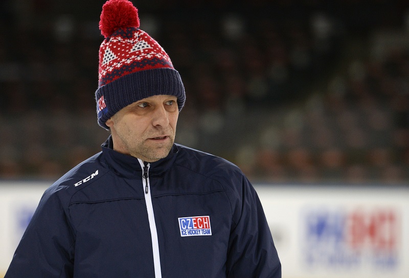 Trenér českého mančaftu Josef Jandač na tréninku reprezentace.