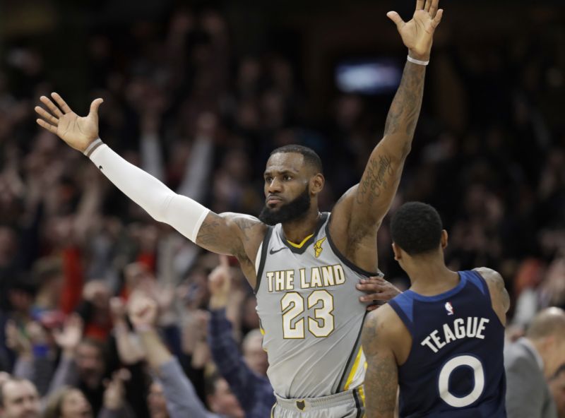 LeBron James znovu prokázal svou výjimečnost.
