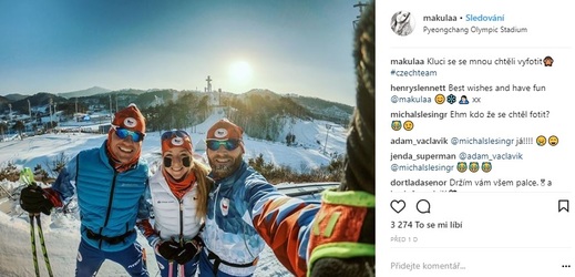 Markéta Davidová se dvěma parťáky z mužské reprezentace. Markéta Davidová se dvěma parťáky z mužské reprezentace.
