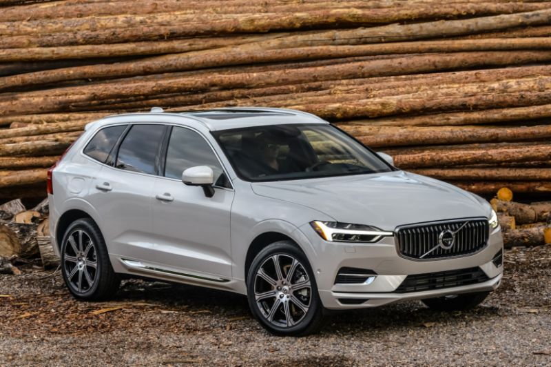 Zahájení místní výroby Volva XC60 v Číně přispělo ke zvýšeným prodejům SUV.  