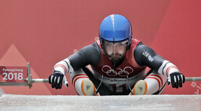 Olympijskou soutěž sáňkařů vyhrál dnes v Pchjongčchangu překvapivě Rakušan David Gleirscher.