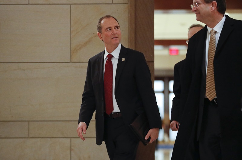 Demokratický poslanec Adam Schiff.