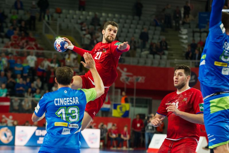 Ondřej Zdráhala vyhrál jako první Čech v historii anketu měsíce EHF.