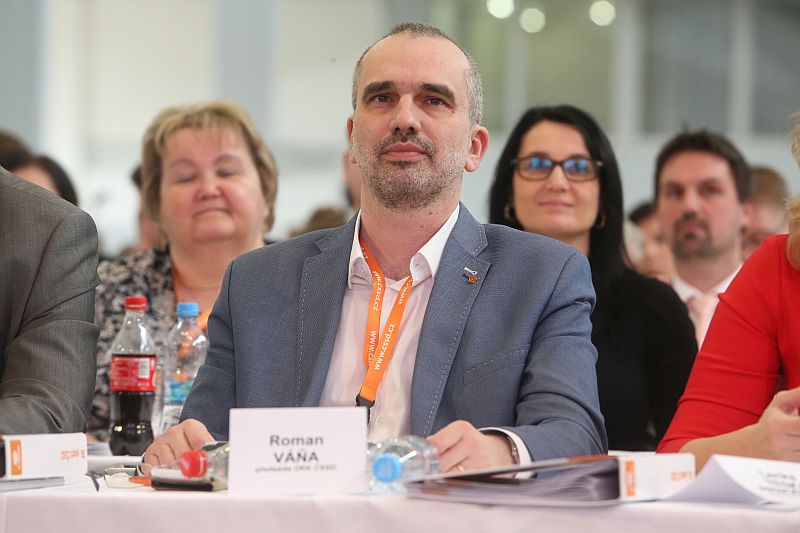 Roman Váňa na sjezdu ČSSD v roce 2017.
