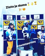 Zlatem se hned pochlubila na Instagramu.