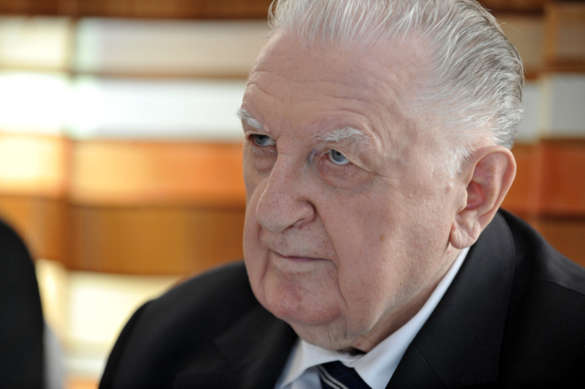 Senátor František Čuba (SPO). Senátor František Čuba (SPO).