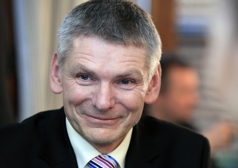 Neúspěšný prezidentský kandidát Jiří Hynek. Neúspěšný prezidentský kandidát Jiří Hynek.