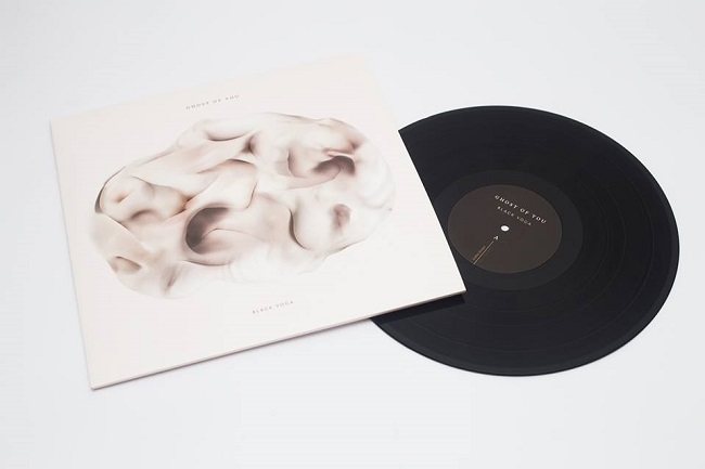 Vinyl Black Yoga.