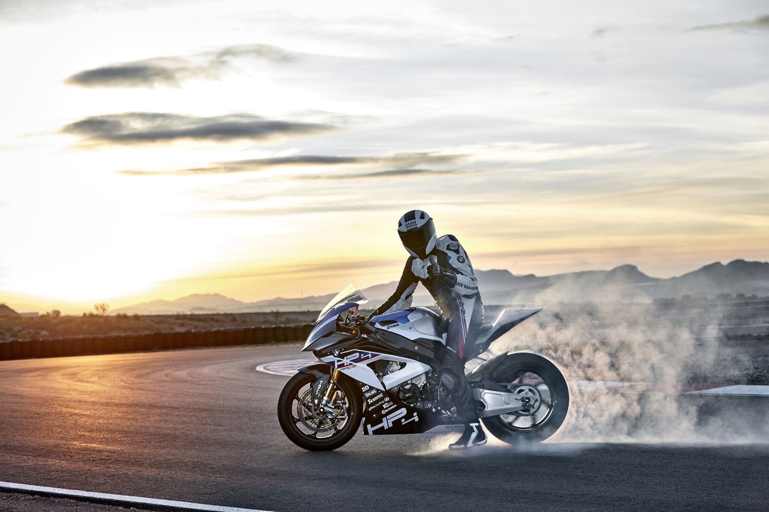 BMW HP4 RACE.