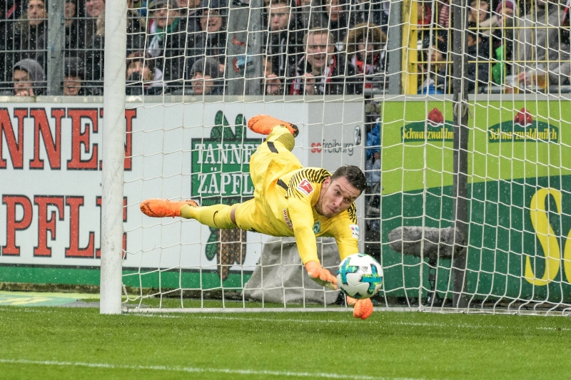 Jiří Pavlenka čelil dvěma penaltám, na míč si ani jednou nesáhl.
